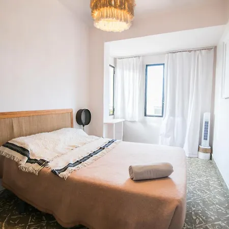 Piso Ibicenco Decoracion De Diseno Vistas Montana Apartment *